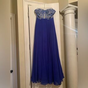 Blue prom dress!